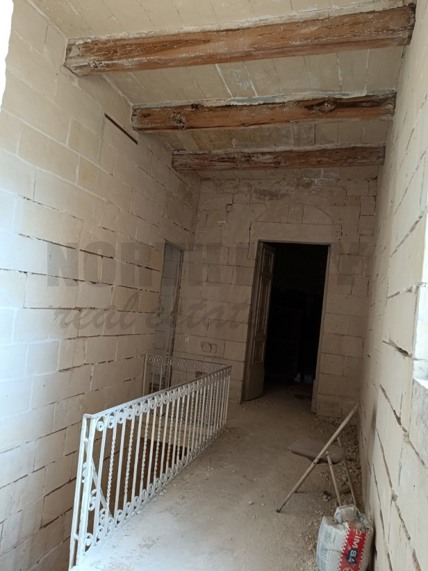 Недвижимость в Ħamrun
